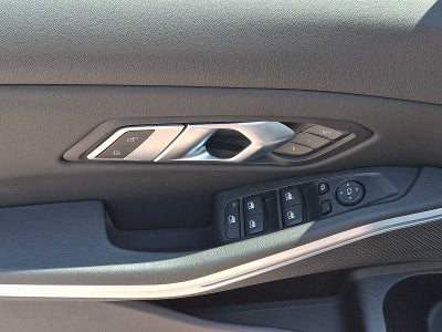 2023 BMW 3 Series 330i xDrive Sedan