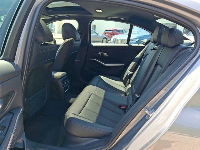 2023 BMW 3 Series 330i xDrive Sedan