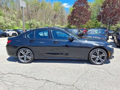 2023 BMW 3 Series 330i xDrive Sedan