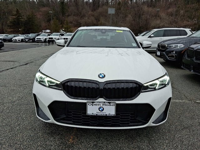 2023 BMW 3 Series 330i xDrive Sedan
