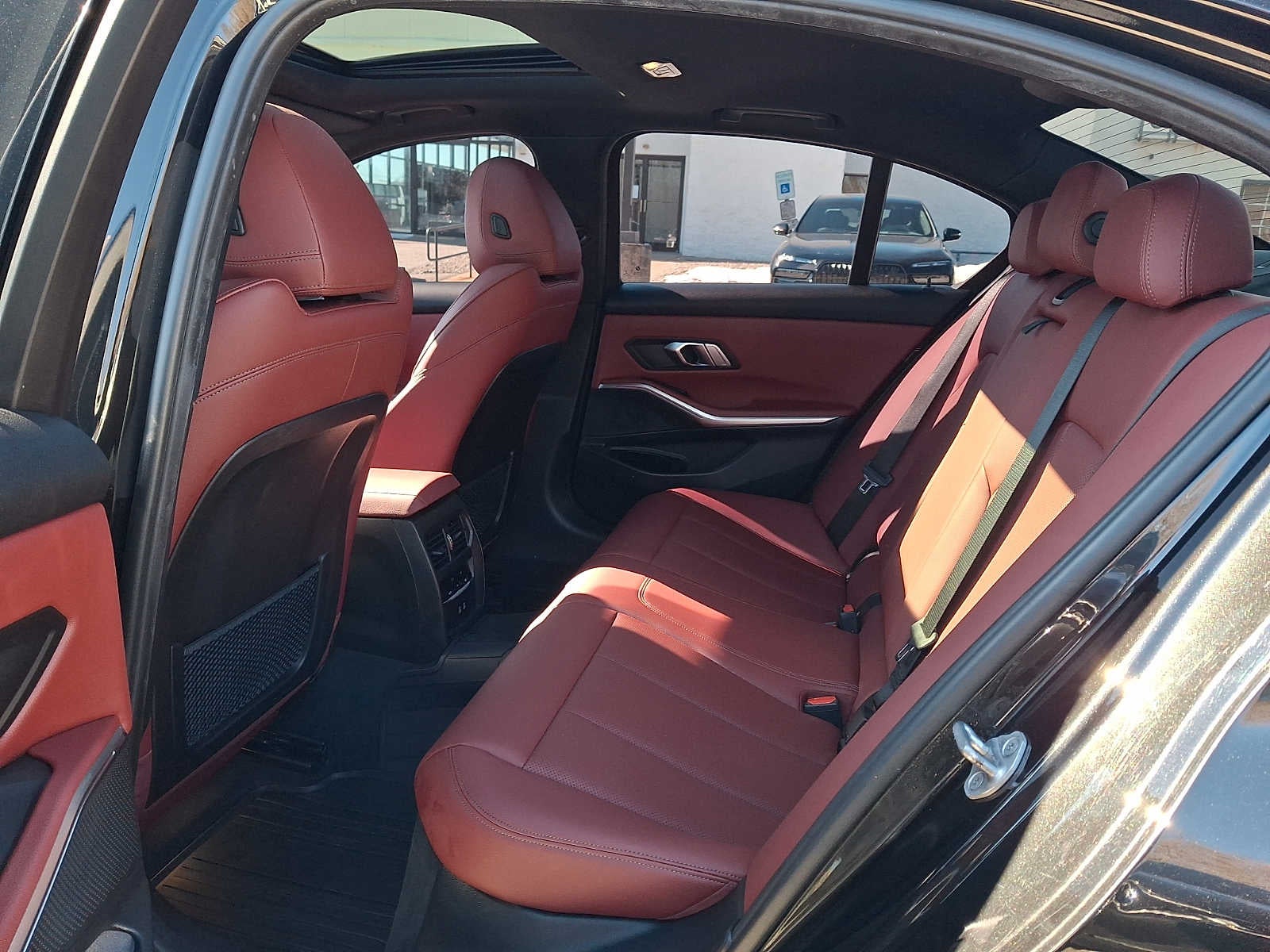 2023 BMW 3 Series 330i xDrive Sedan