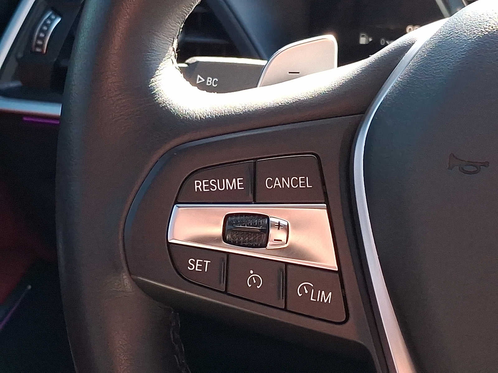 2023 BMW 3 Series 330i xDrive Sedan