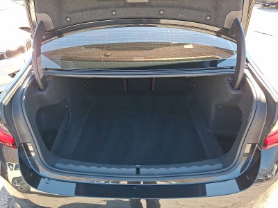 2023 BMW 3 Series 330i xDrive Sedan