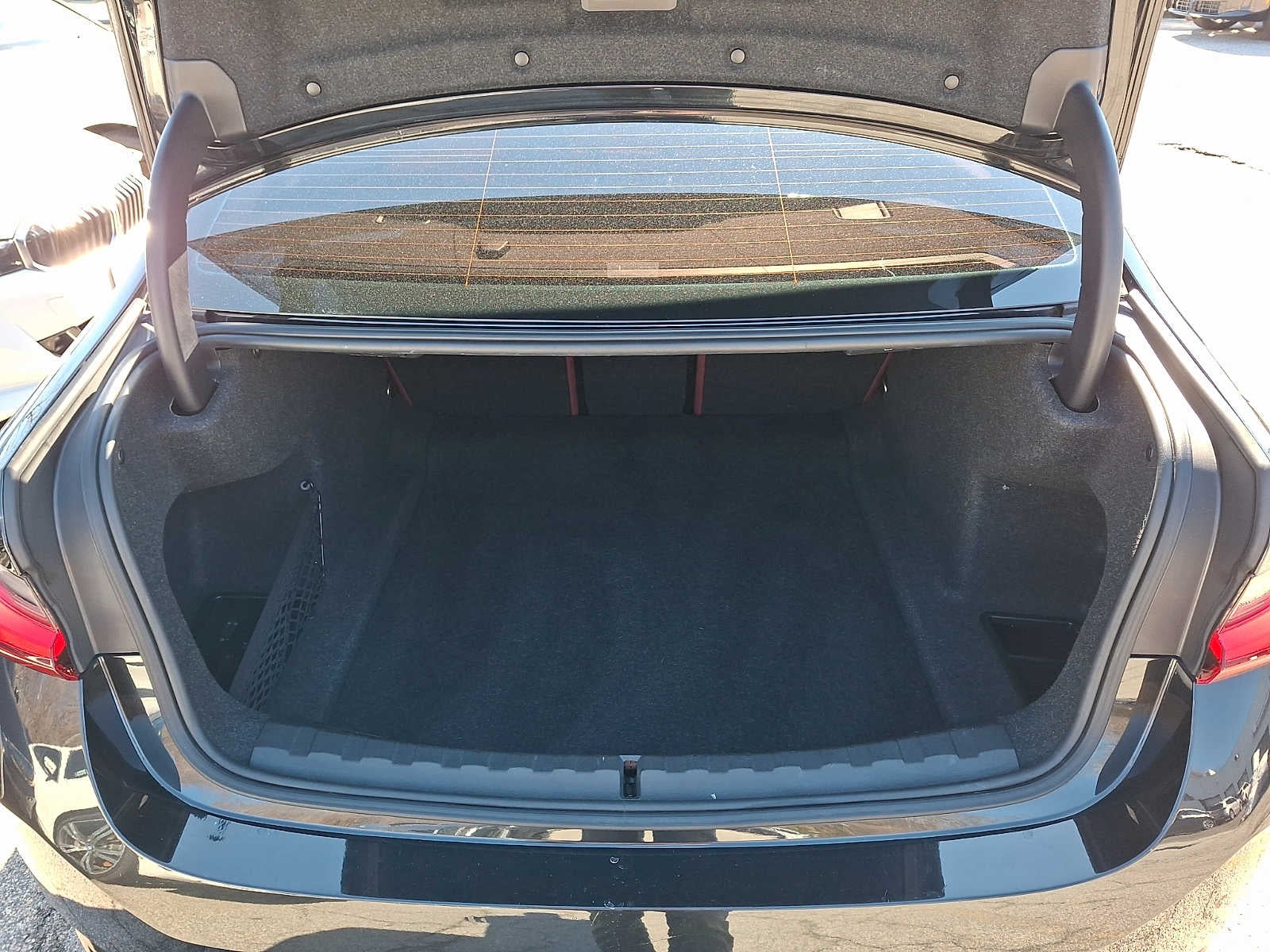 2023 BMW 3 Series 330i xDrive Sedan