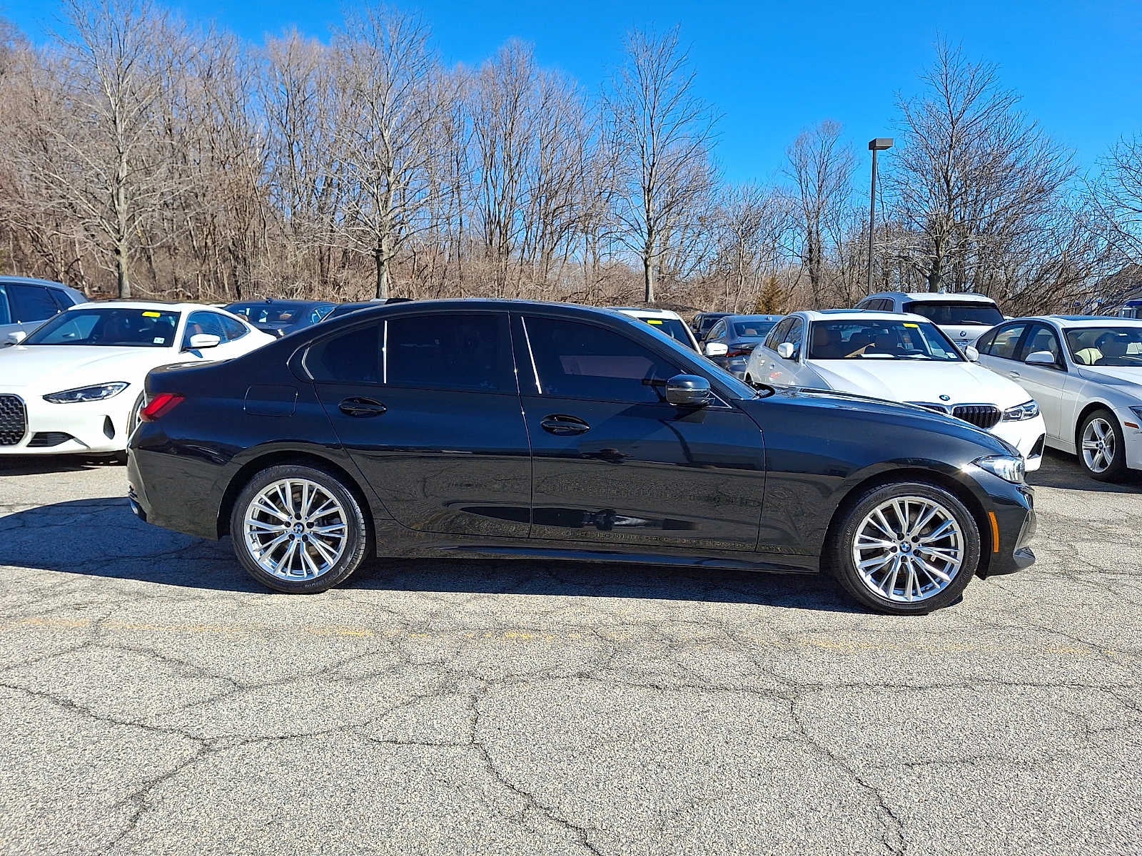 2023 BMW 3 Series 330i xDrive Sedan