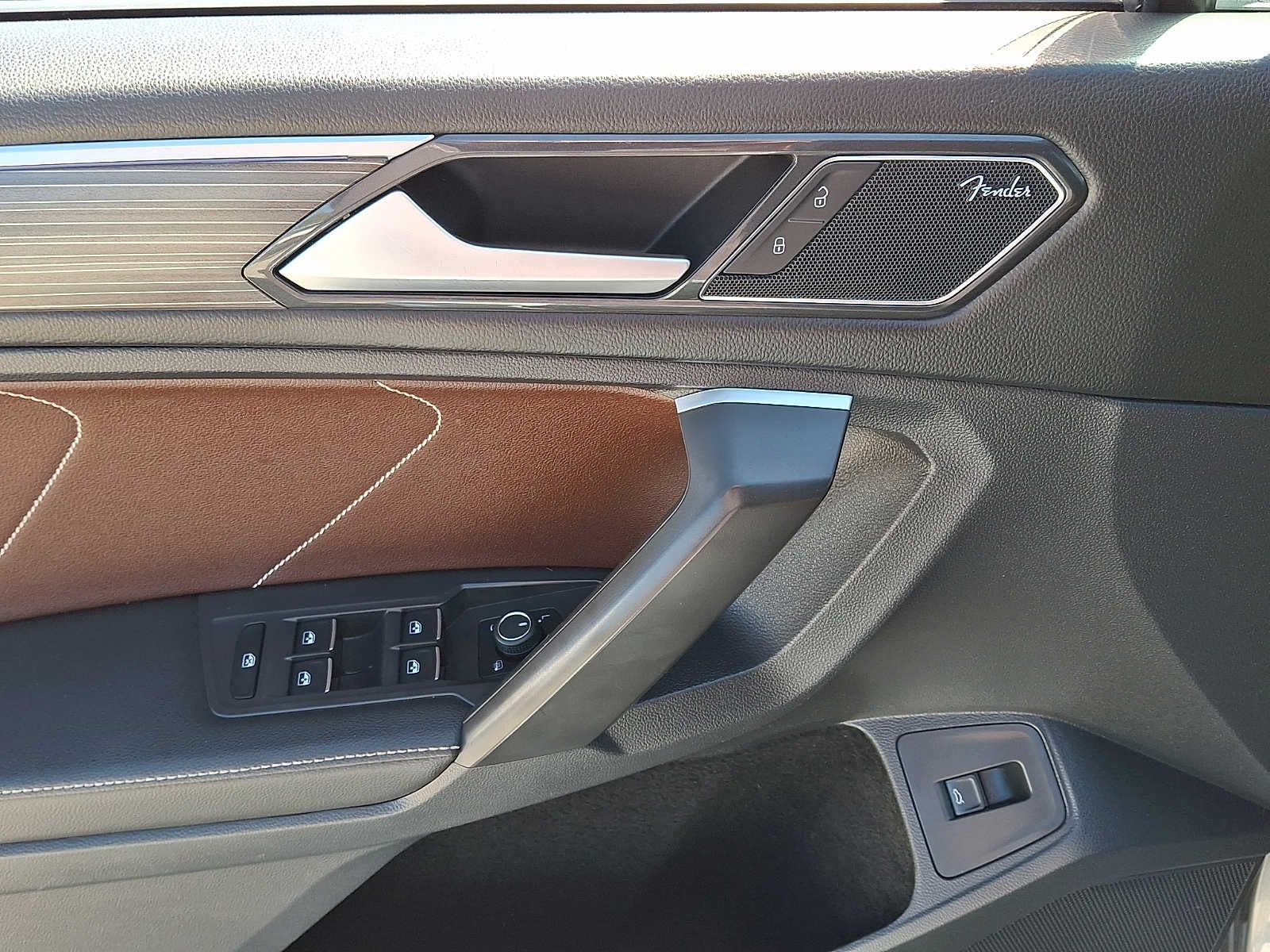 2022 Volkswagen Tiguan 2.0T SEL R-Line 4MOTION