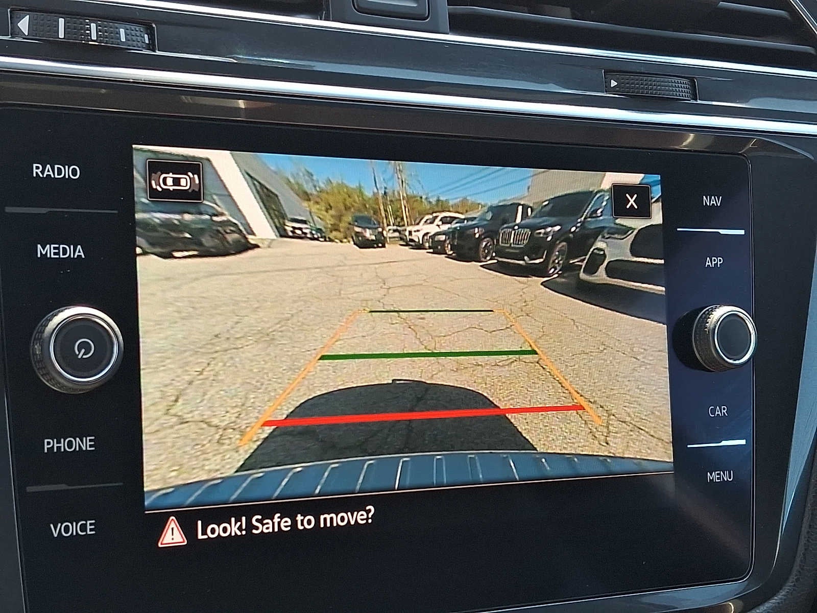 2022 Volkswagen Tiguan 2.0T SEL R-Line 4MOTION