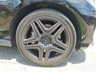 2015 Mercedes-Benz M-Class 4MATIC® 4dr ML 63 AMG®