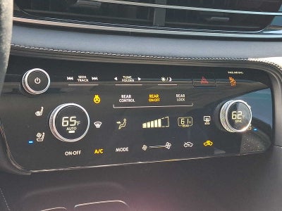 2023 INFINITI QX60 LUXE AWD