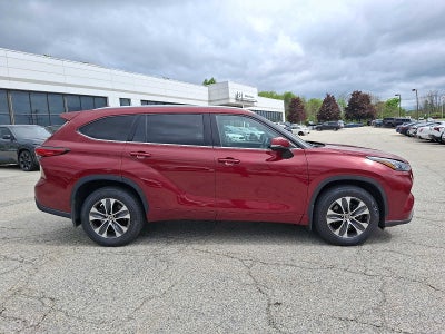 2020 Toyota Highlander XLE AWD