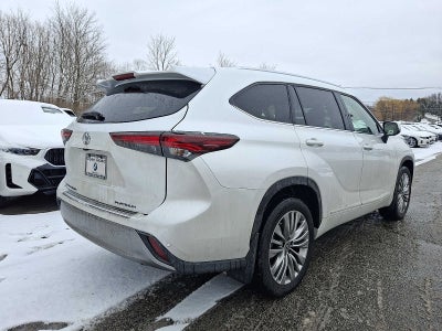 2024 Toyota Highlander Platinum AWD
