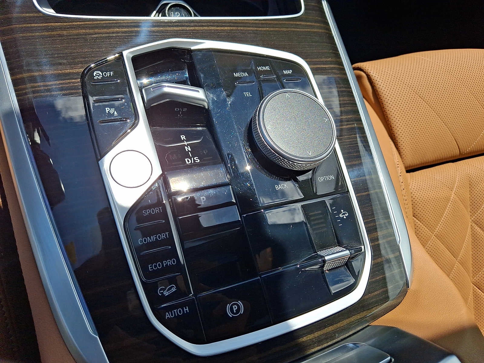 2024 BMW X7 xDrive40i Sports Activity Vehicle