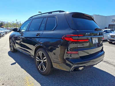 2023 BMW X7 xDrive40i Sports Activity Vehicle