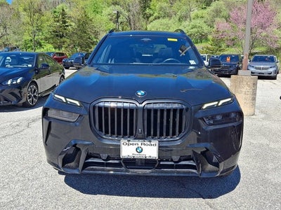 2023 BMW X7 xDrive40i Sports Activity Vehicle