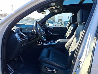 2024 BMW X7 xDrive40i Sports Activity Vehicle