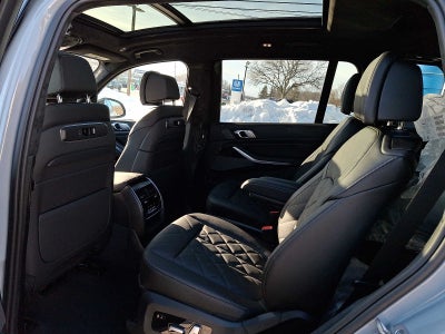 2026 BMW X7 xDrive40i Sports Activity Vehicle