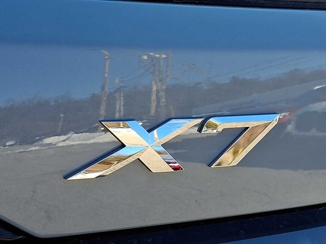2026 BMW X7 xDrive40i Sports Activity Vehicle