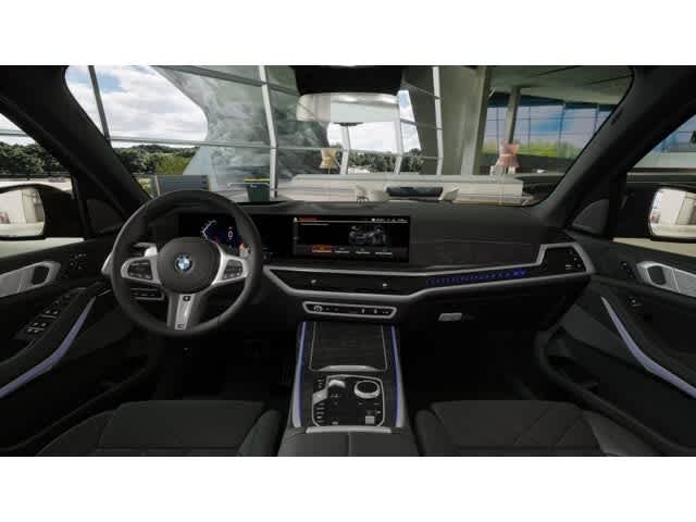 2026 BMW X7 xDrive40i Sports Activity Vehicle
