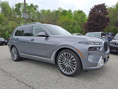 2026 BMW X7 xDrive40i Sports Activity Vehicle