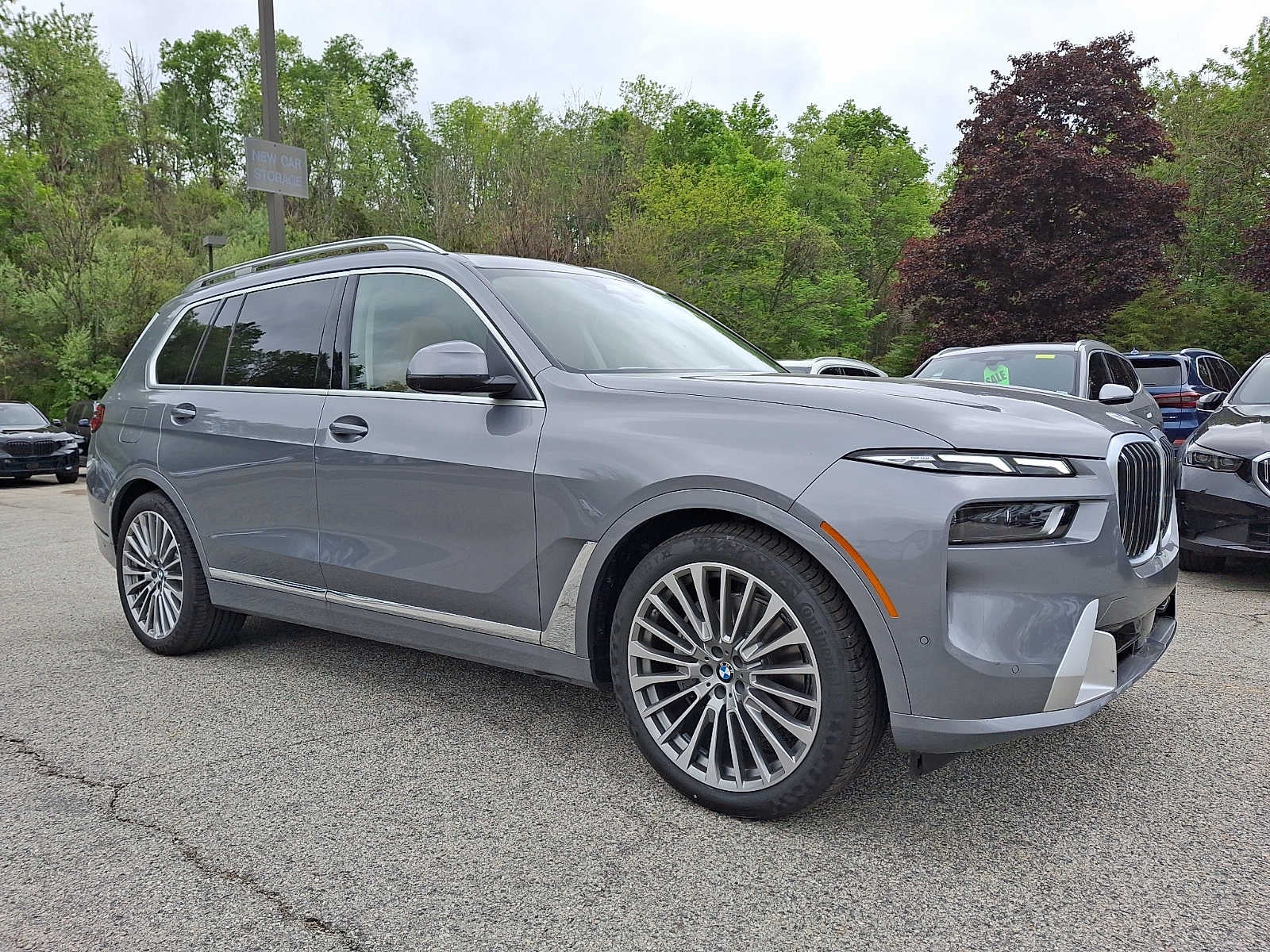 2026 BMW X7 xDrive40i Sports Activity Vehicle