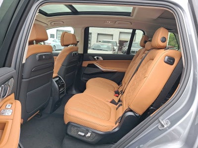 2026 BMW X7 xDrive40i Sports Activity Vehicle