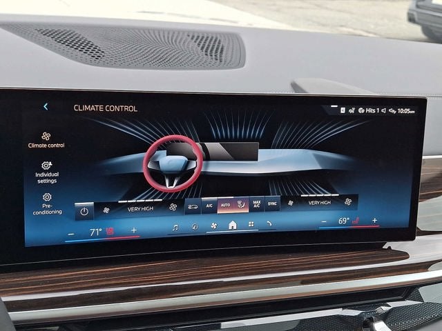 2026 BMW X7 xDrive40i Sports Activity Vehicle