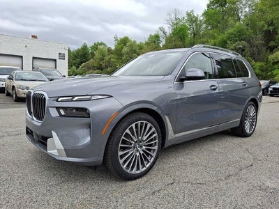 2026 BMW X7 xDrive40i Sports Activity Vehicle