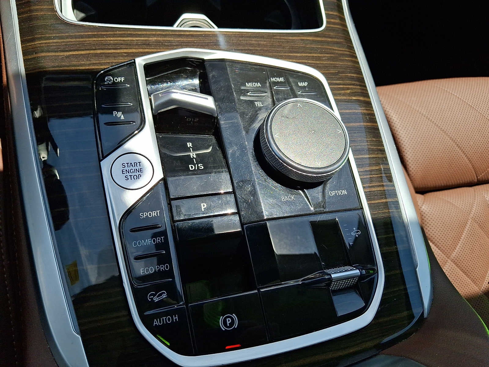 2024 BMW X7 xDrive40i Sports Activity Vehicle