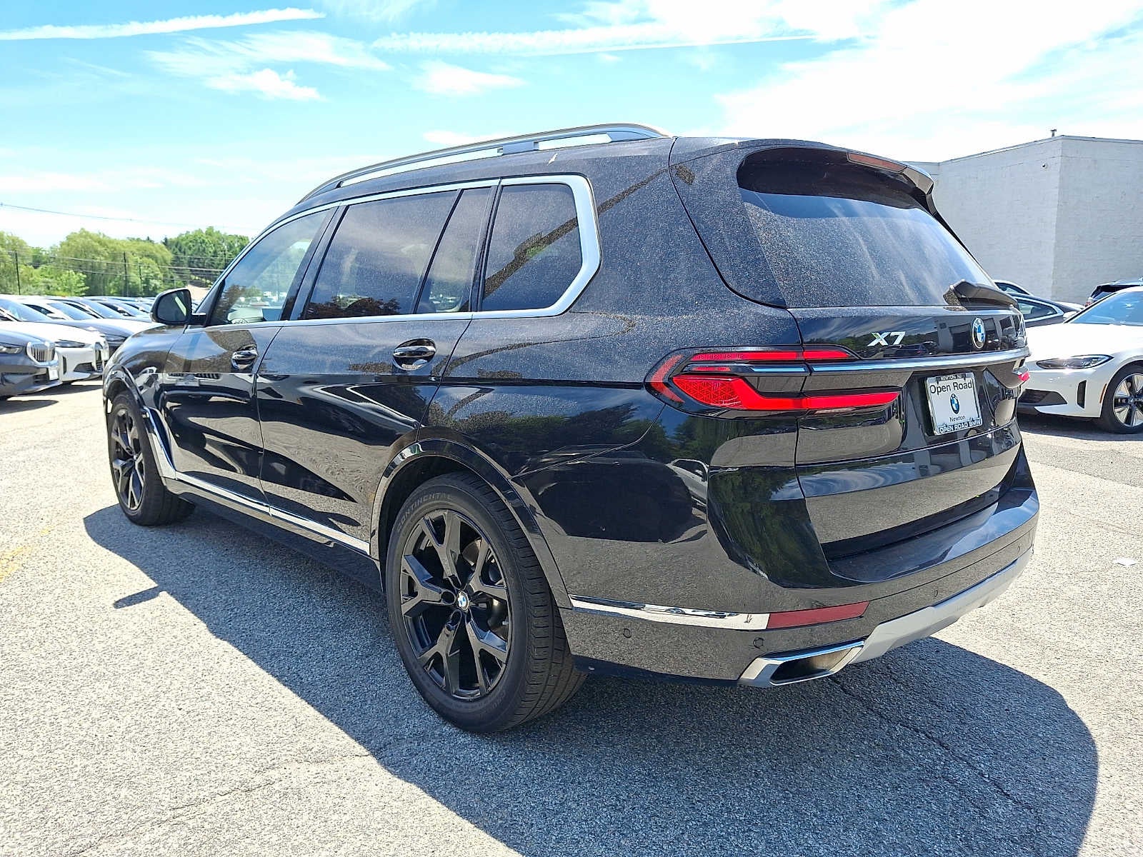 2024 BMW X7 xDrive40i Sports Activity Vehicle
