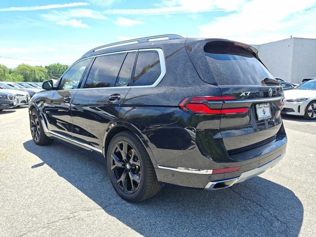 2024 BMW X7 xDrive40i Sports Activity Vehicle