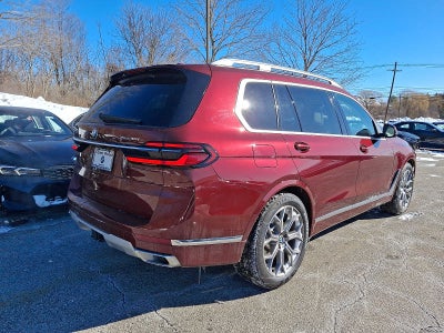 2025 BMW X7 xDrive40i Sports Activity Vehicle
