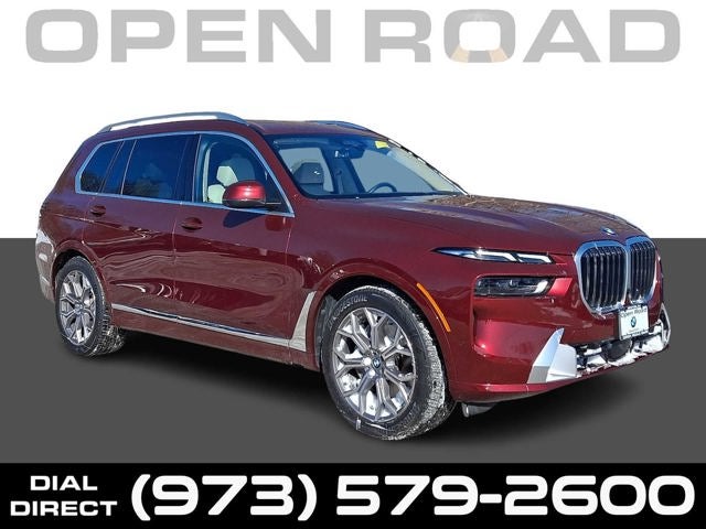 2025 BMW X7 xDrive40i Sports Activity Vehicle