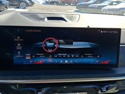 2025 BMW X7 xDrive40i Sports Activity Vehicle