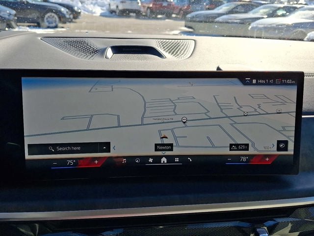 2025 BMW X7 xDrive40i Sports Activity Vehicle