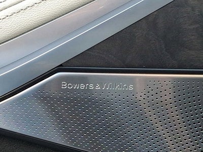 2025 BMW X7 xDrive40i Sports Activity Vehicle