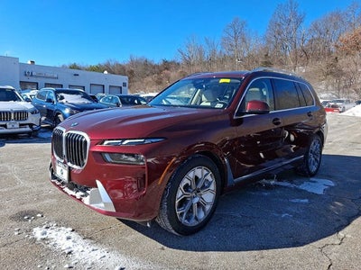 2025 BMW X7 xDrive40i Sports Activity Vehicle