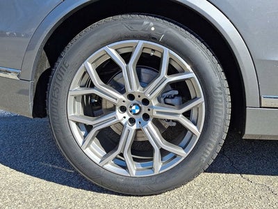 2026 BMW X7 xDrive40i Sports Activity Vehicle