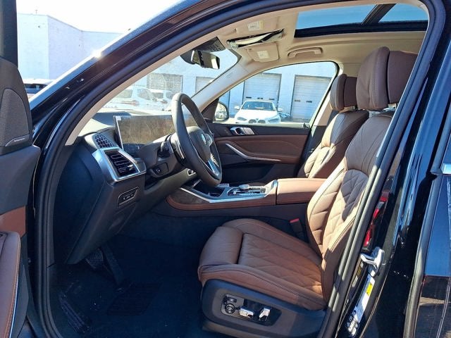 2026 BMW X7 xDrive40i Sports Activity Vehicle
