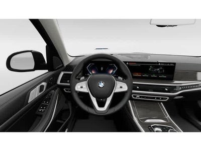 2026 BMW X7 xDrive40i Sports Activity Vehicle