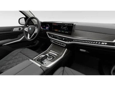 2026 BMW X7 xDrive40i Sports Activity Vehicle
