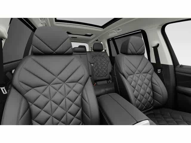 2026 BMW X7 xDrive40i Sports Activity Vehicle