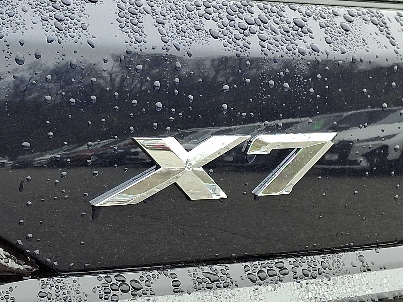 2026 BMW X7 xDrive40i Sports Activity Vehicle
