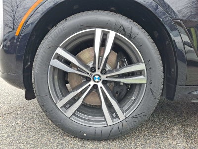 2026 BMW X7 xDrive40i Sports Activity Vehicle