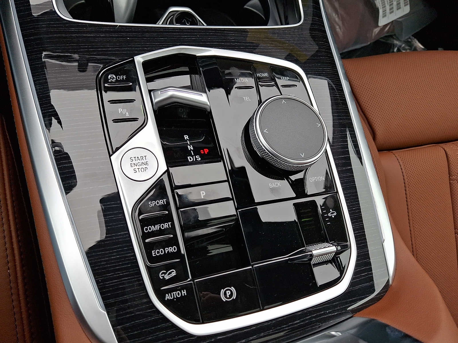 2026 BMW X7 xDrive40i Sports Activity Vehicle