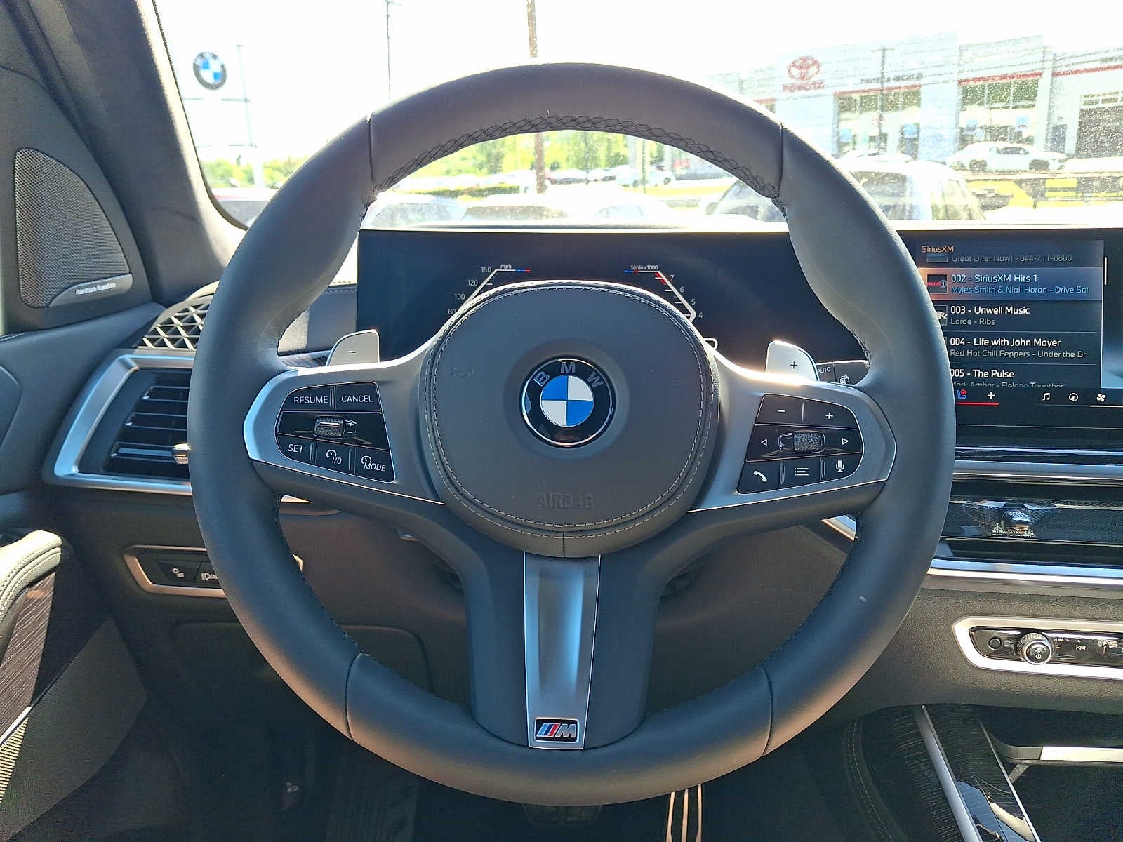 2027 BMW X7 xDrive40i Sports Activity Vehicle