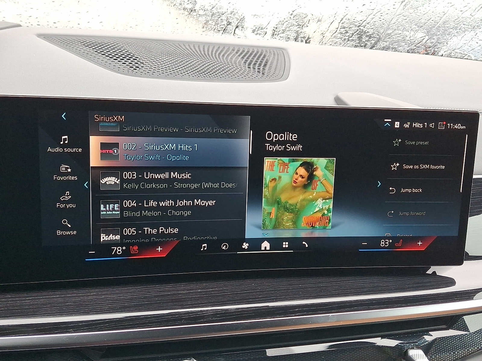 2026 BMW X7 xDrive40i Sports Activity Vehicle