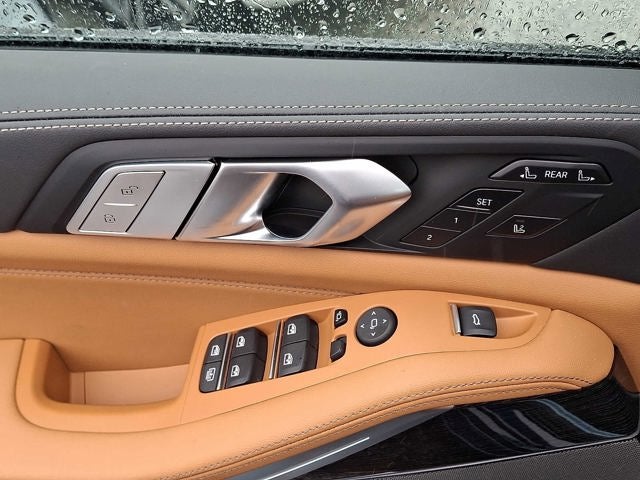 2026 BMW X7 xDrive40i Sports Activity Vehicle