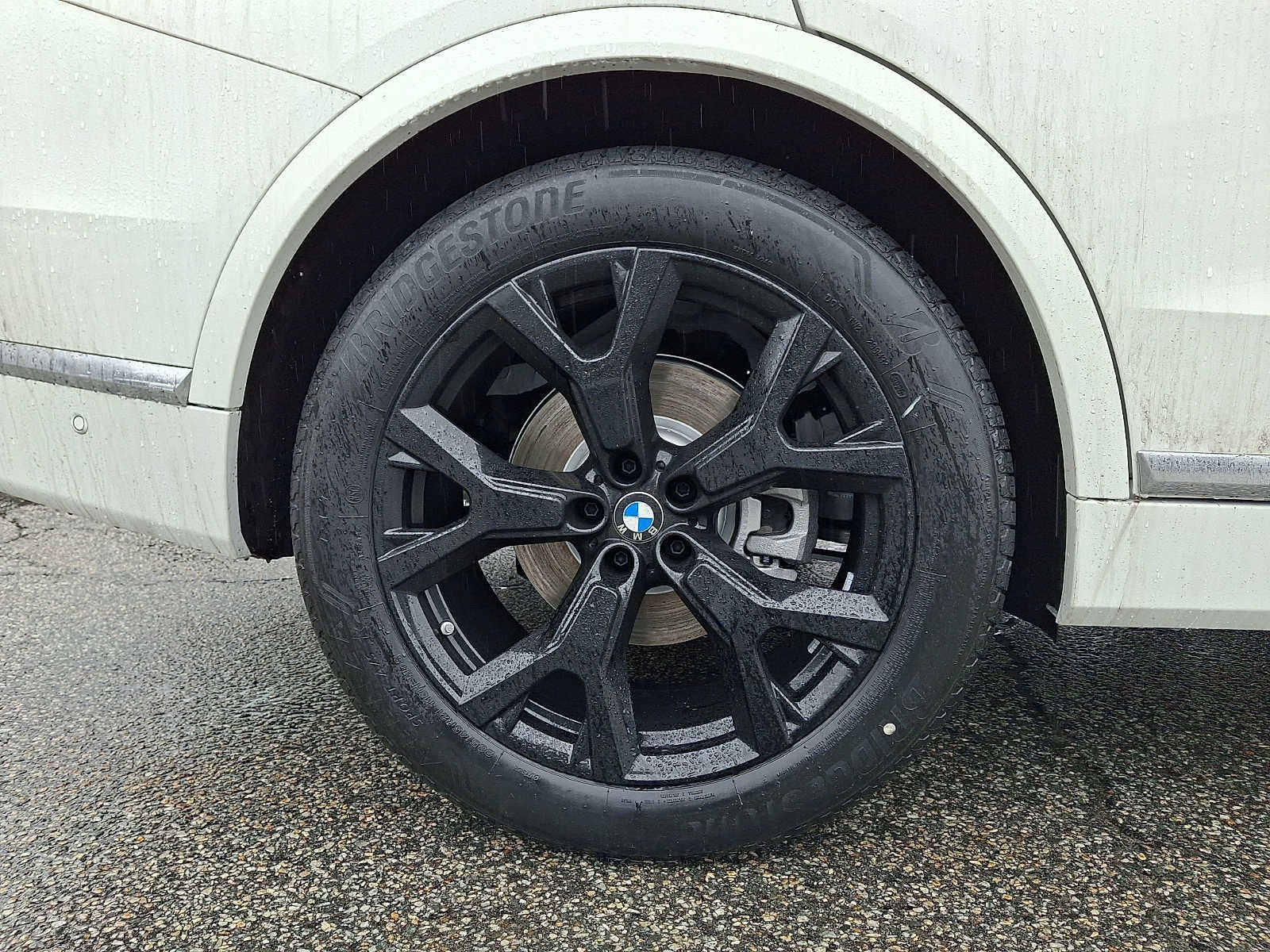 2026 BMW X7 xDrive40i Sports Activity Vehicle