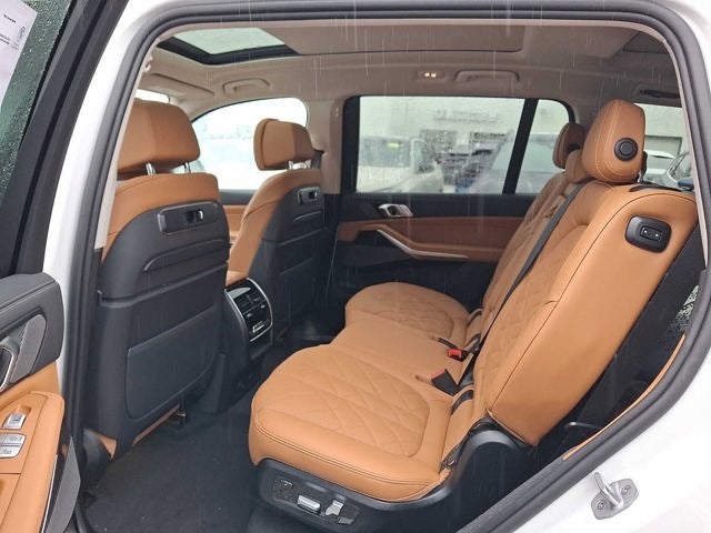 2026 BMW X7 xDrive40i Sports Activity Vehicle