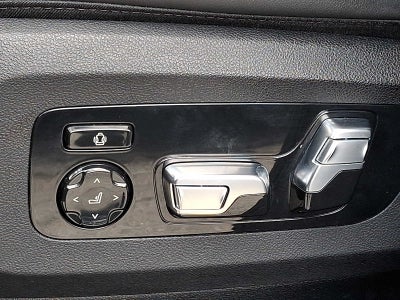 2023 BMW X7 xDrive40i Sports Activity Vehicle